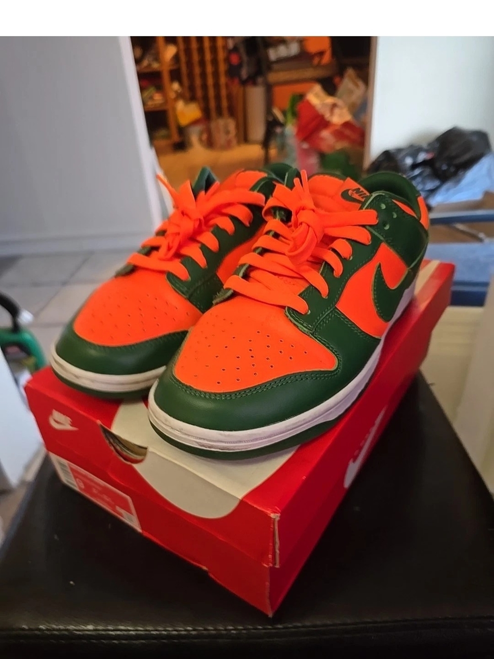 Nike Dunk Low Retro Miami Hurricanes  DD1391-300 Size 9 Men Sneakers B23
